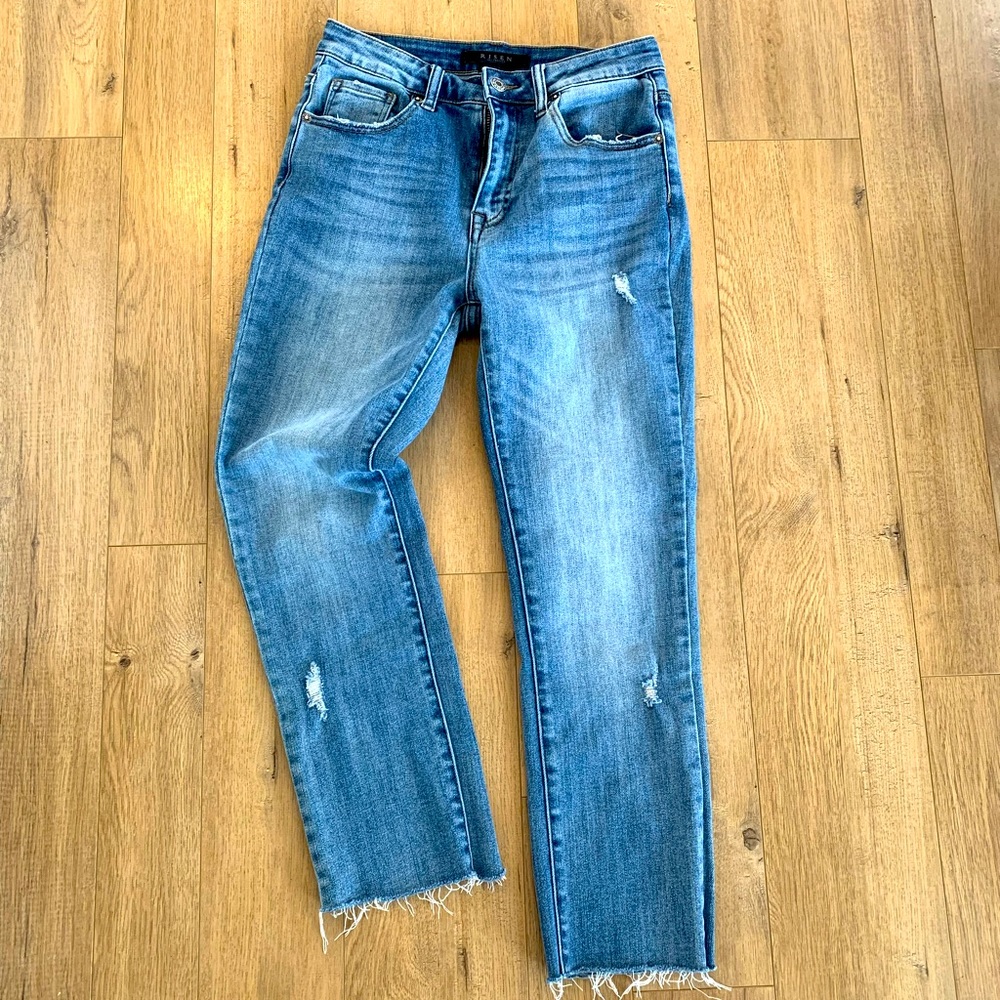 RISEN Size 5 (27) Distressed Jeans
